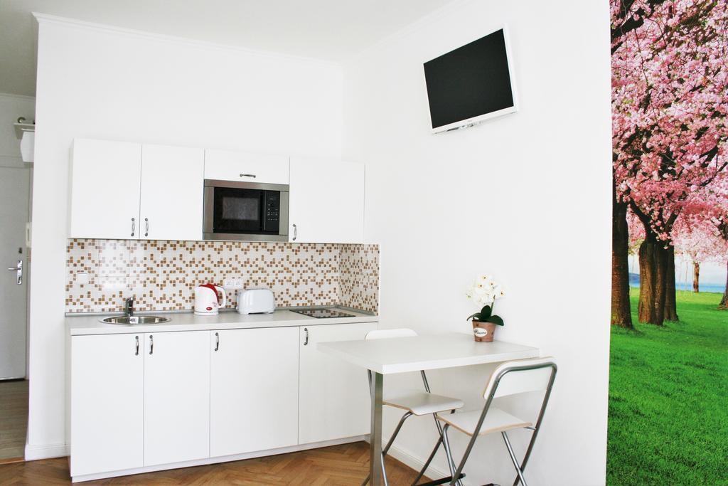 Lea Apartament *